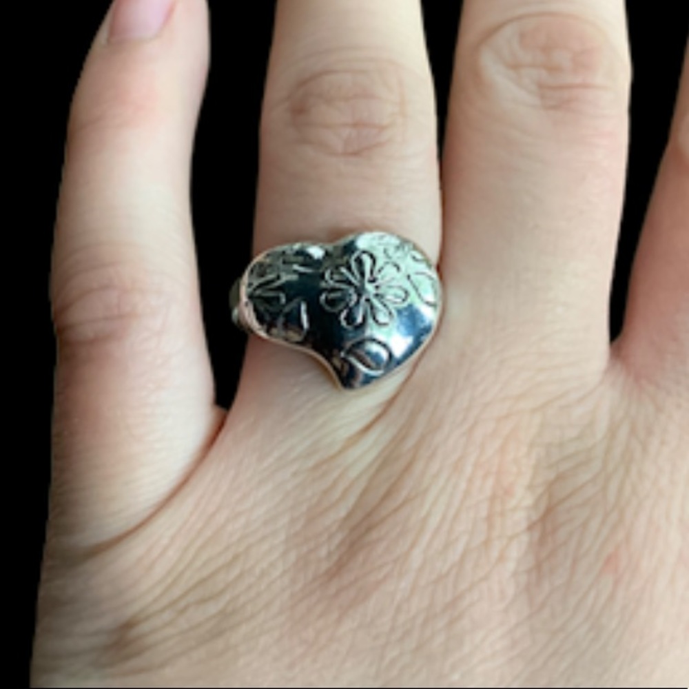 FLOWER RING - Picture 4 of 8